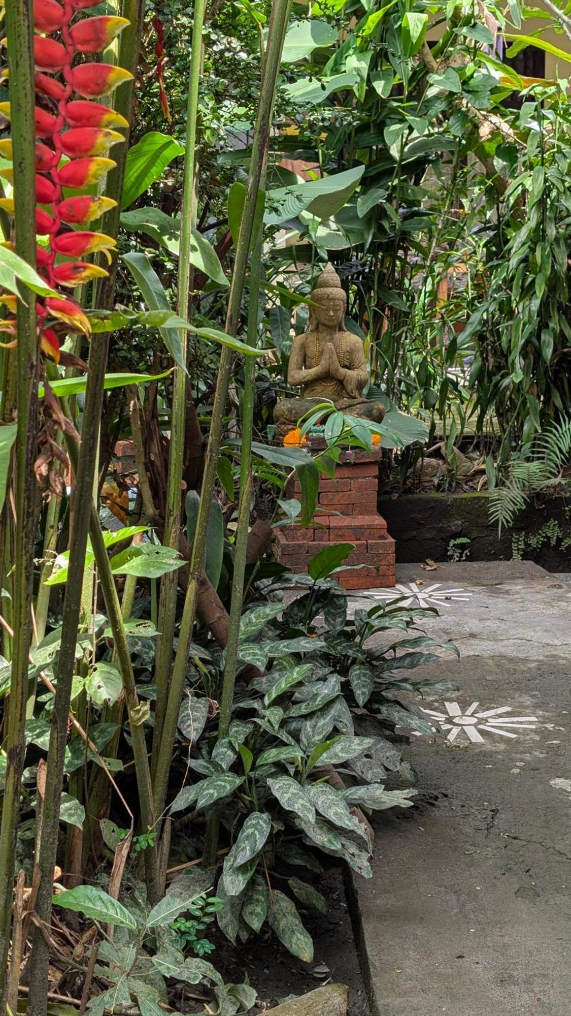 Krisda Ubud Guest House Ngoại thất bức ảnh