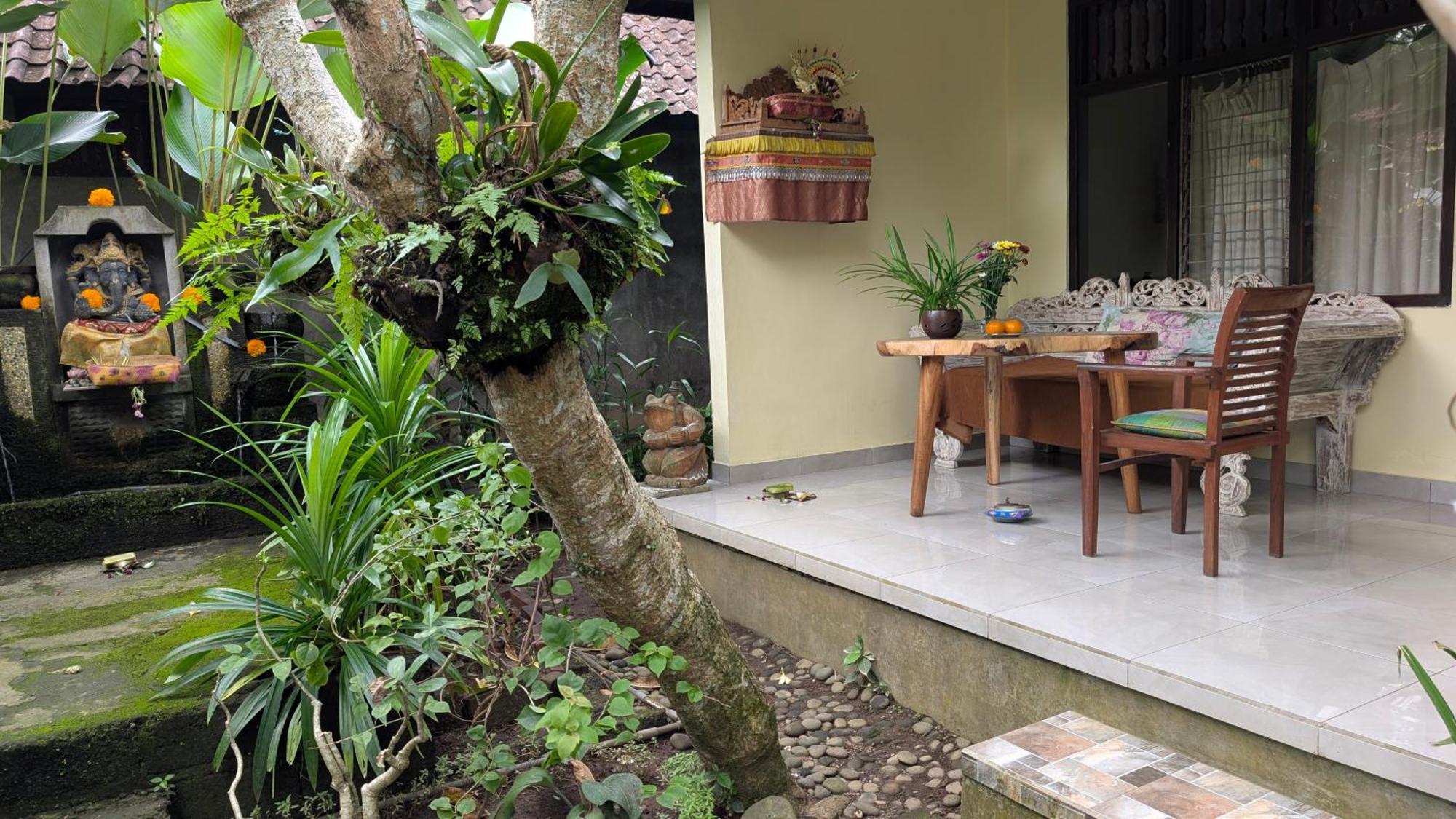 Krisda Ubud Guest House Ngoại thất bức ảnh