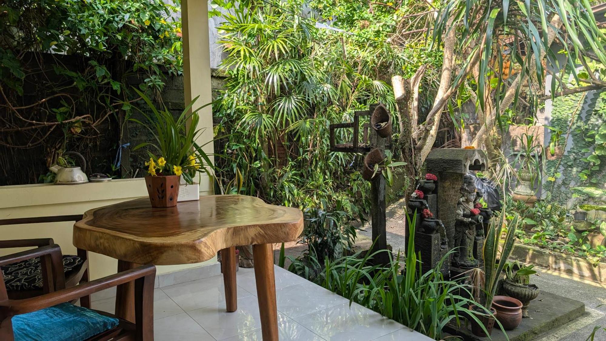 Krisda Ubud Guest House Ngoại thất bức ảnh