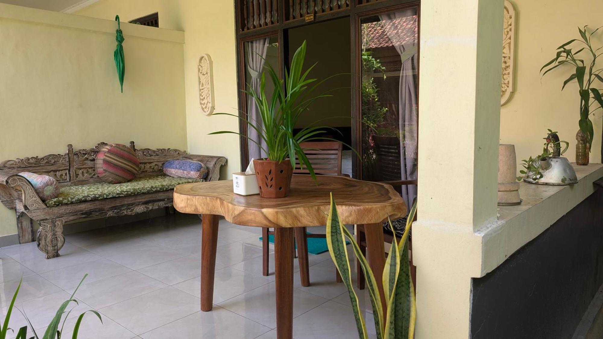 Krisda Ubud Guest House Ngoại thất bức ảnh